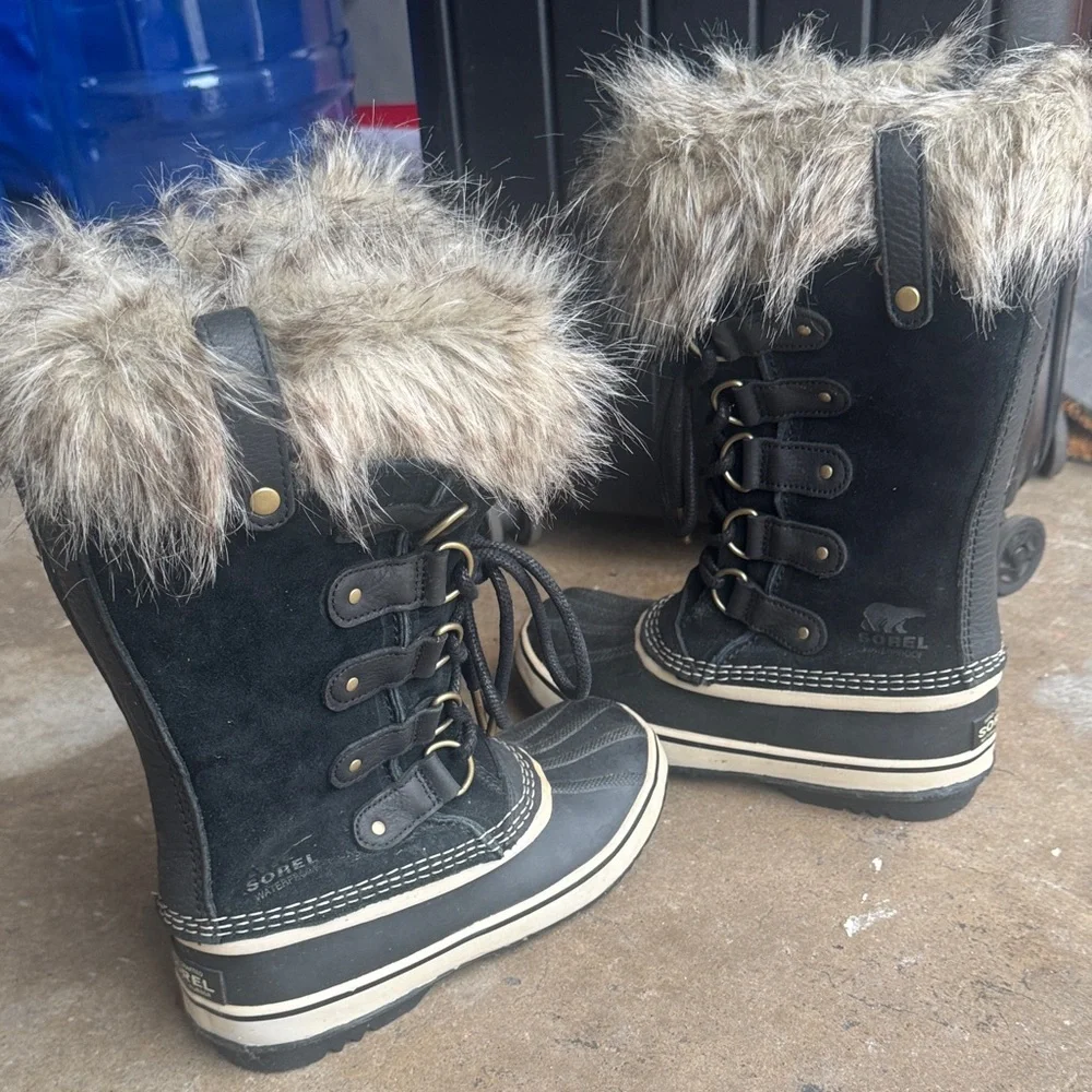 SOREL Women’s Waterproof Black Winter Boots - Picture 5 of 5